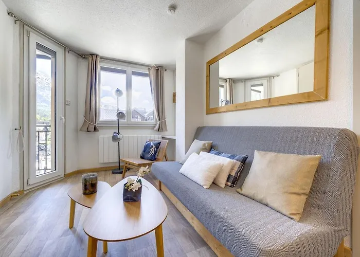 Bouquetin - Cosy 2pax Centre Vue Parking Gare Routiere Apartament *