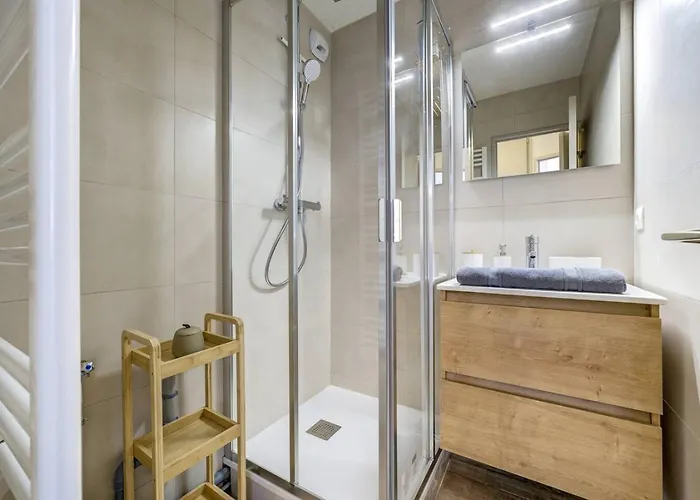 Bouquetin - Cosy 2pax Centre Vue Parking Gare Routiere